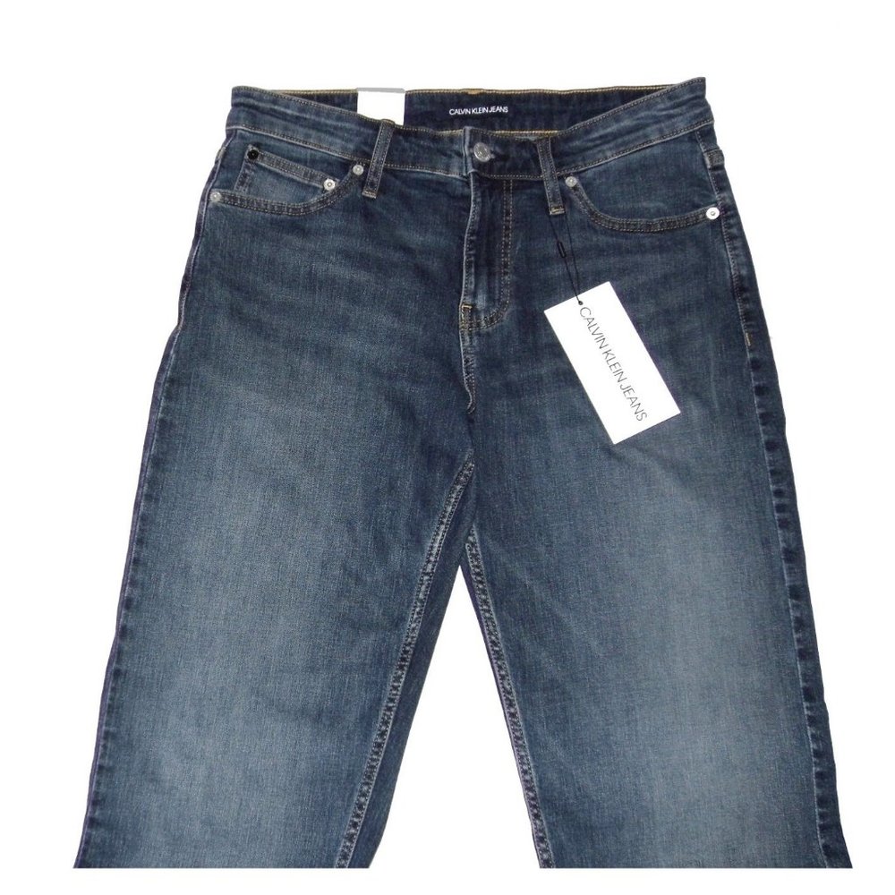 Calvin Klein Straight Women 28 x 30 Jeans NWT - Picture 4 of 12